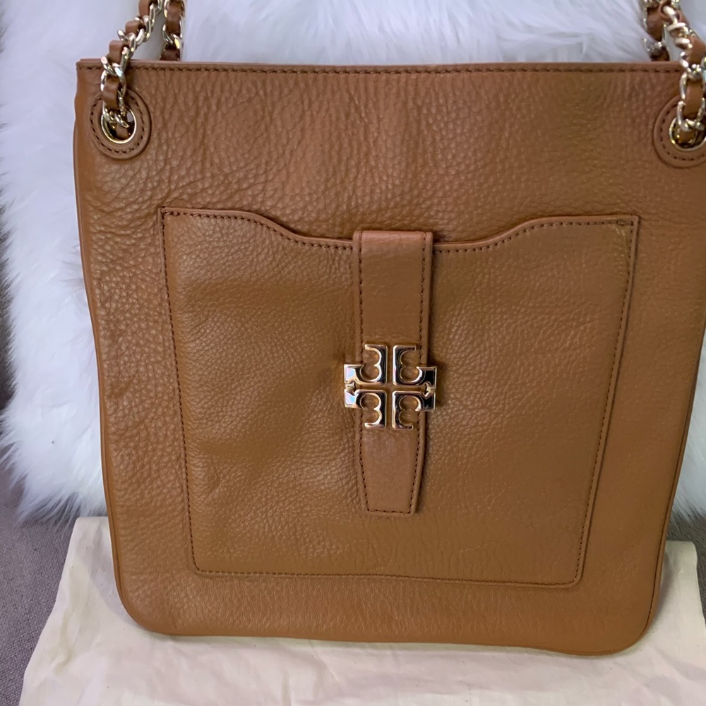 Tory Burch Plaque Swingpack Crossbody